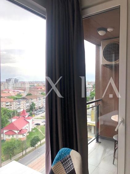 Apartament cu 2 camere semidecomandat, mobilat în Soarelui
