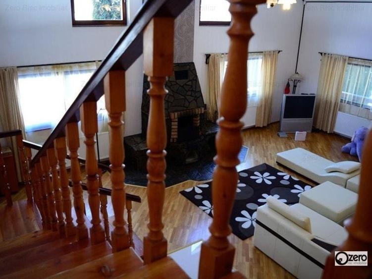 Casa cu teren si garaj acoperit Periferie - 12