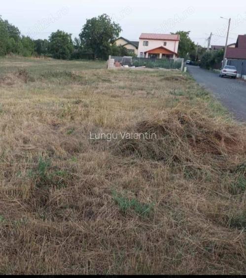 Proprietar | Teren 550mp Petre?ti, deschidere 56m la Asfalt, Curent ?i Gaz pe teren