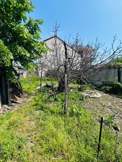 Casă cu 3 camere în Colentina