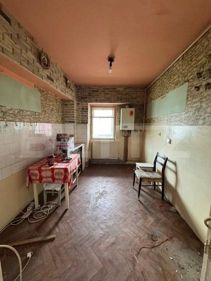 Apartament 3 camere, 64 mp, renovabil, zona Centrala! - 1