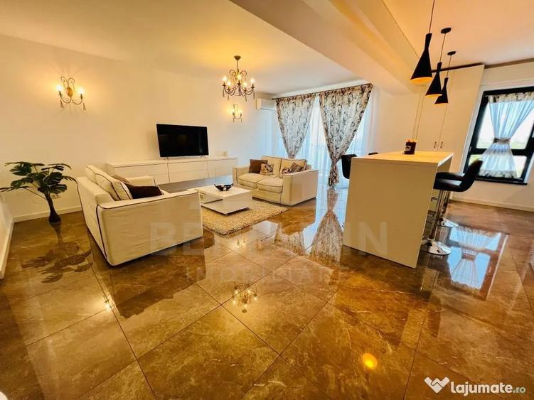 Apartament cu 3 camere semidecomandat în Central