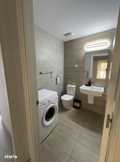 Apartament cu 3 camere în Pantelimon