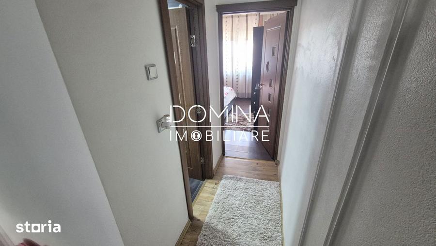 Apartament cu 2 camere semidecomandat, mobilat în Debarcader