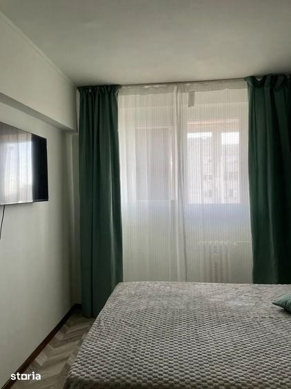 Apartament cu 3 camere decomandat, mobilat în Lacul Tei