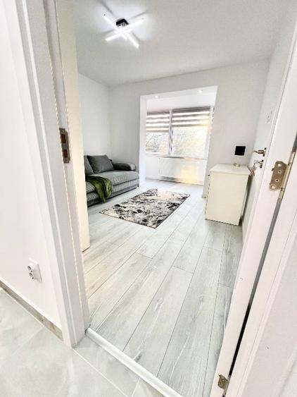 Apartament cu 2 camere decomandat, mobilat în 7 Noiembrie
