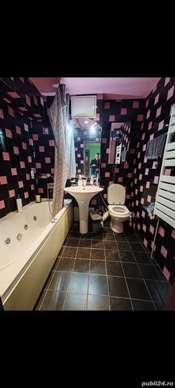 Apartament cu 4 camere decomandat în Copou