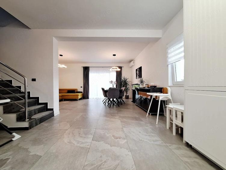 Casă cu 4 camere cu Teren 270 Mp în Calea Urseni