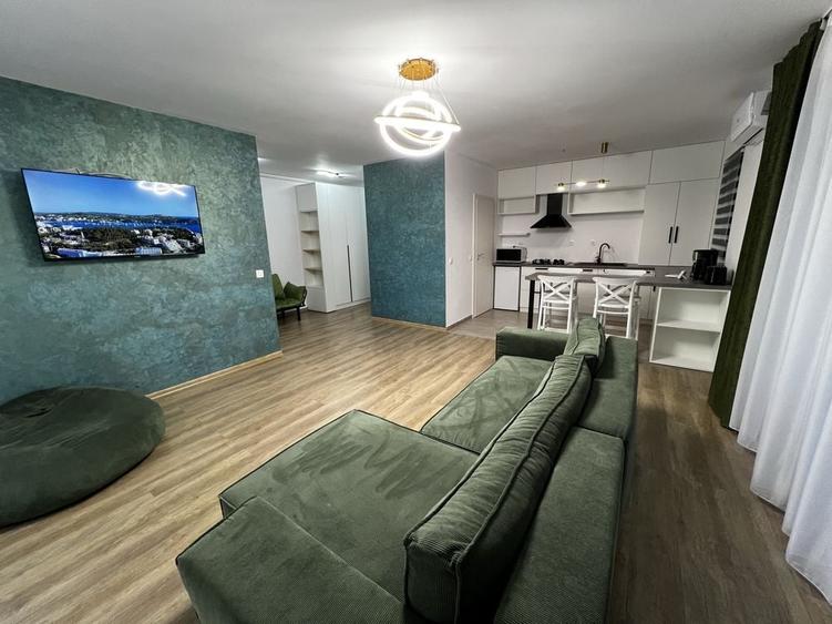 Apartament cu 2 camere decomandat în Central