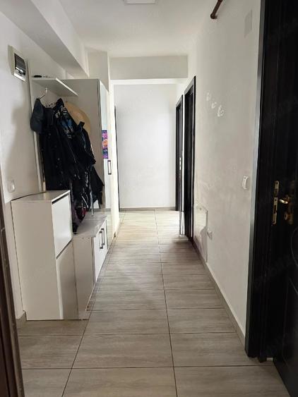 Apartament cu 3 camere decomandat în Cug