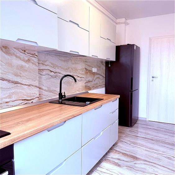Apartament cu 2 camere semidecomandat, mobilat în Militari