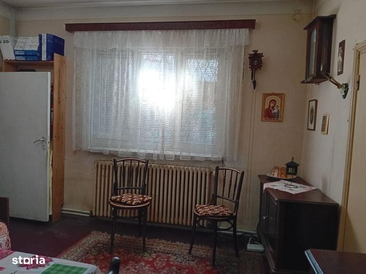 Casă cu 4 camere cu Teren 251 Mp în Turda