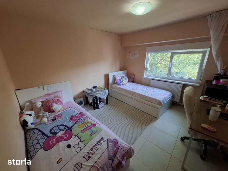 Apartament 3 camere 2 bai centrala gaz Brotacei - 11