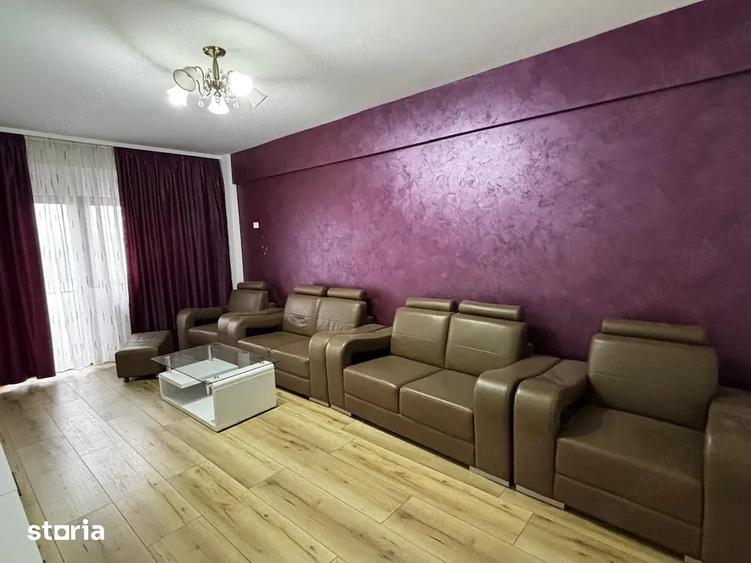 Apartament cu 3 camere decomandat, mobilat în Central