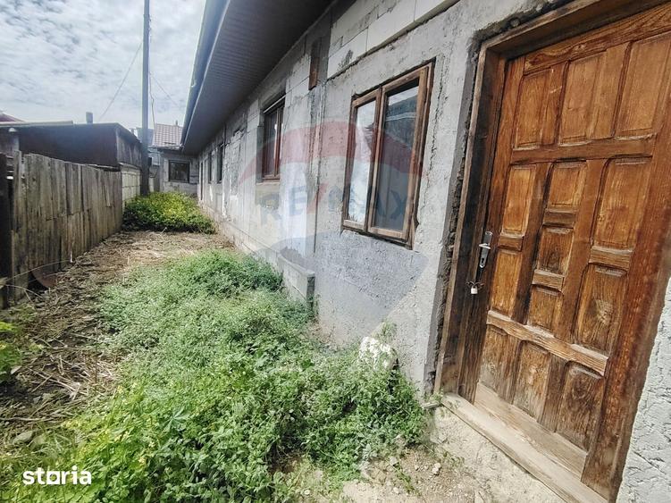Casă cu 3 camere cu Teren 1326 Mp în Central