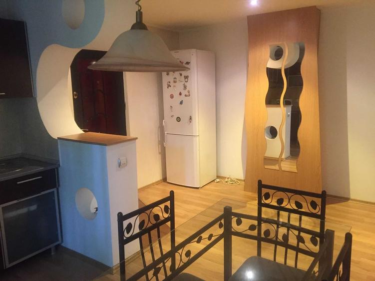 Apartament cu 2 camere semidecomandat în Exterior Vest