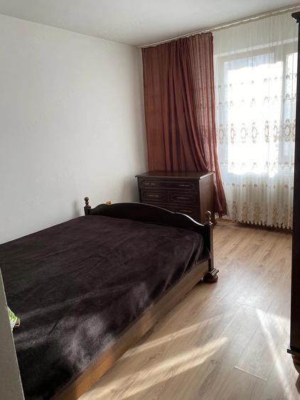 Apartament cu 2 camere decomandat în Sud