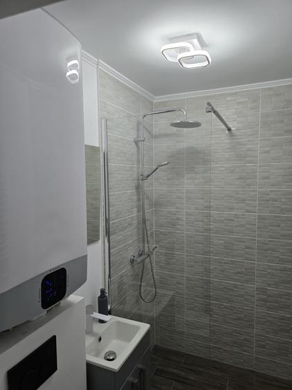 Apartament cu 2 camere semidecomandat în Cazino