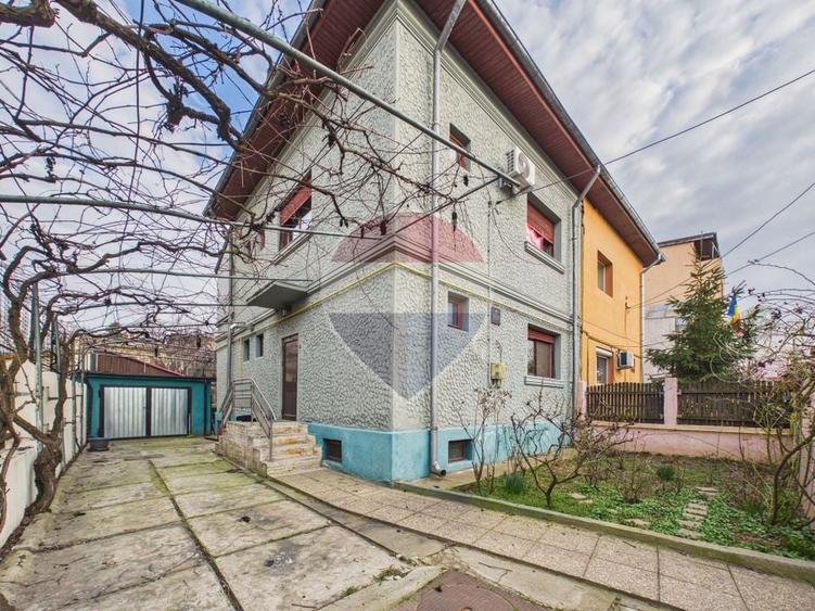 Casă cu 4 camere cu Teren 308 Mp în Bucureștii Noi