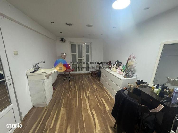 Apartament cu 4 camere semidecomandat în Nord