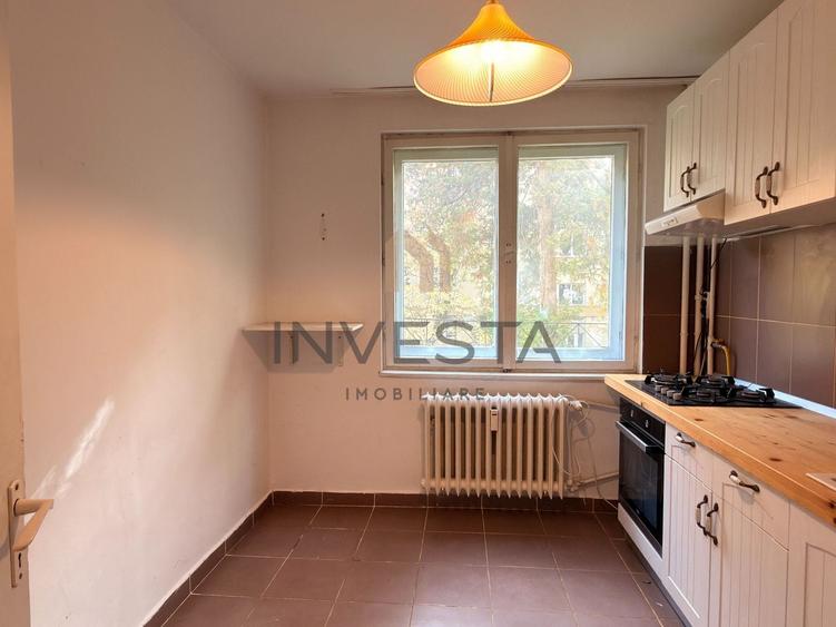 Apartament cu 3 camere semidecomandat în Gheorgheni