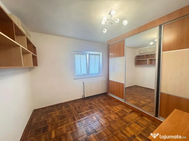 Apartament cu 3 camere decomandat în Tomis III