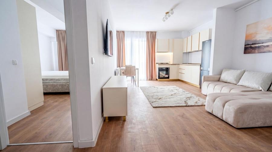 Apartament cu 2 camere decomandat în Central