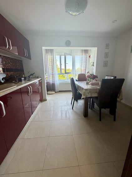 Apartament cu 2 camere decomandat, mobilat în Torontalului