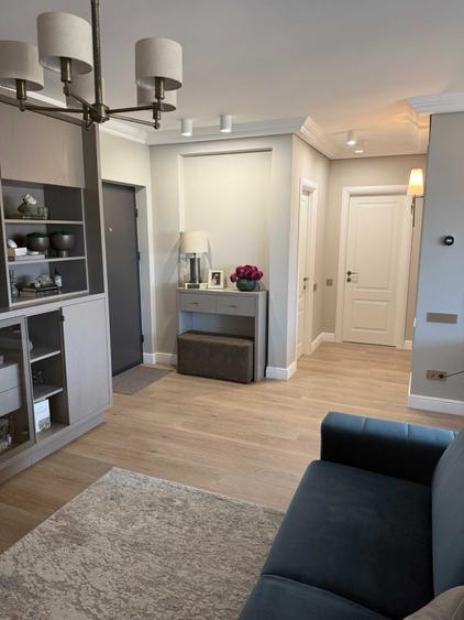 Apartament cu 2 camere semidecomandat în Bună Ziua