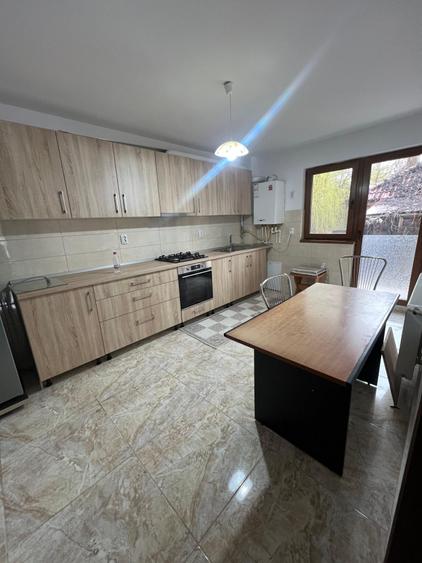 Apartament cu 2 camere decomandat, mobilat în Păcurari — fotografia 1