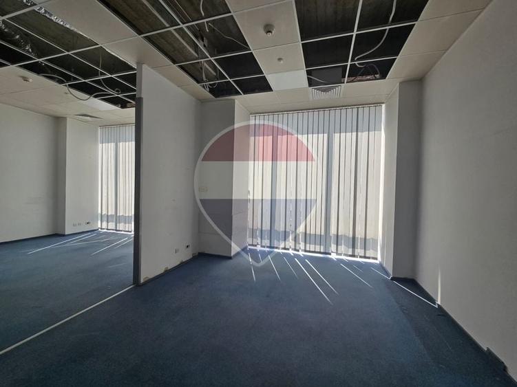 Birou, de 530 mp, în Ultracentral