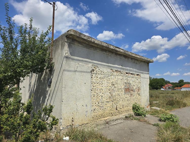Spațiu comercial, în Central