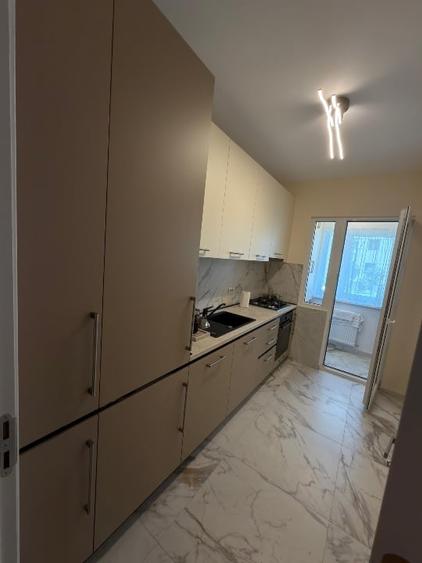 Apartament cu 2 camere decomandat, mobilat în Berceni