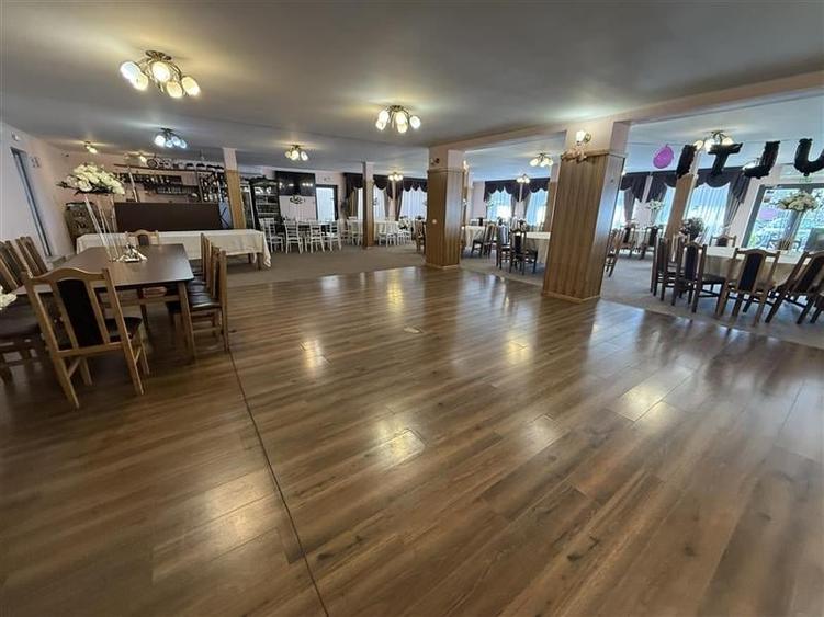 Spațiu comercial, de 1,300 mp, în Ghimeș-Făget