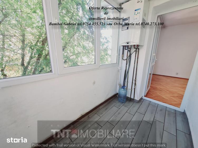 Apartament cu 2 camere decomandat în Nicolina