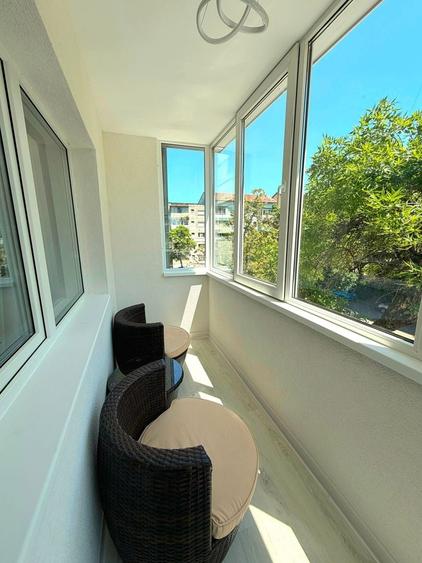 Apartament cu 3 camere semidecomandat în Șagului