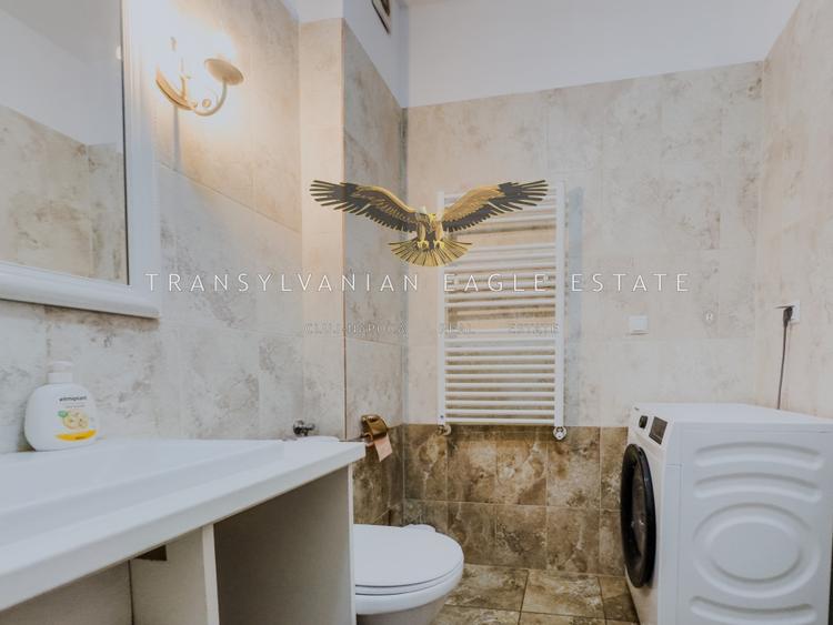 Apartament cu 2 camere decomandat, mobilat în Semicentral