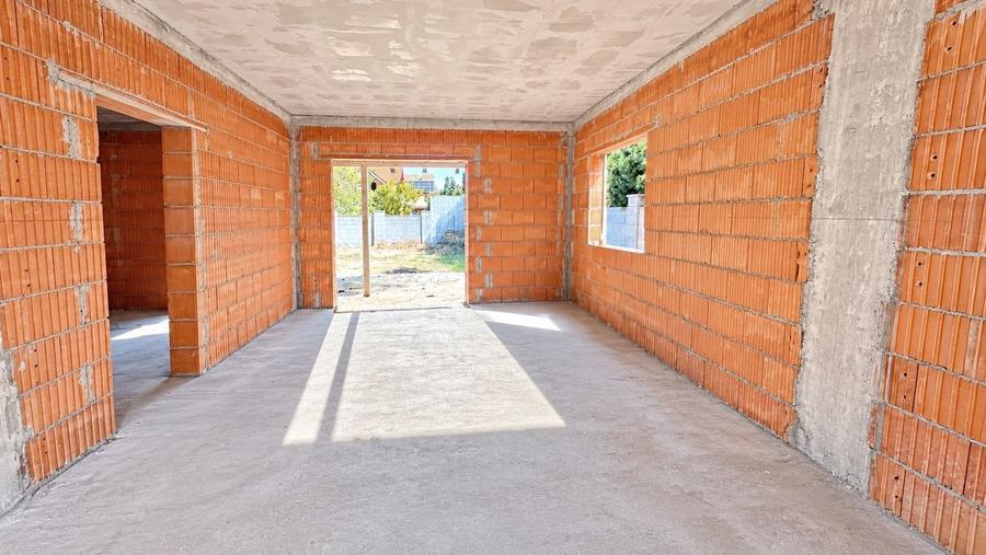 Duplex cu 5 camere cu Canalizare în Freidorf