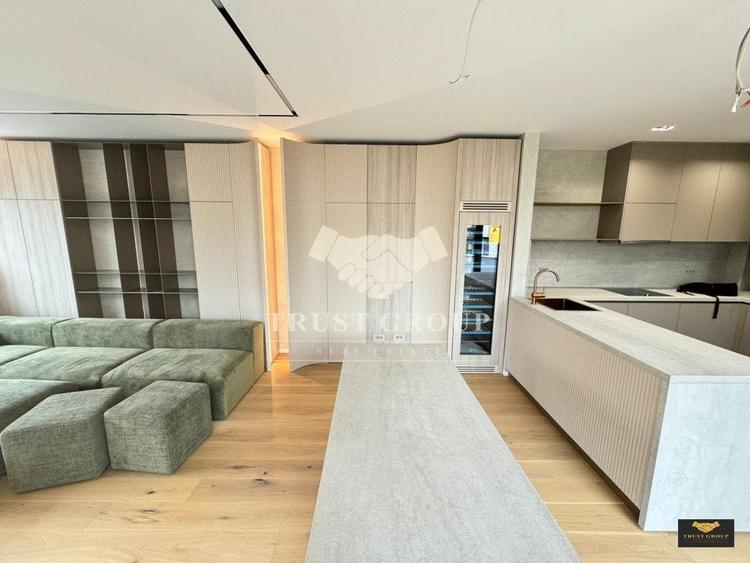 Apartament cu 4 camere decomandat, mobilat în Kiseleff