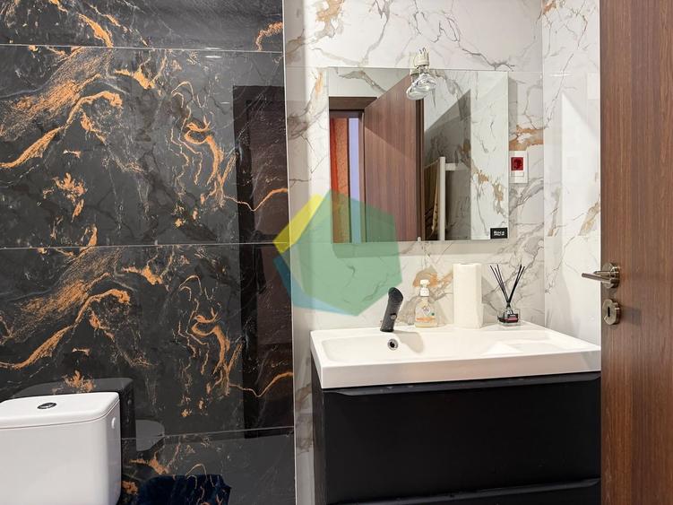 Apartament cu 4 camere semidecomandat, mobilat în Odăile