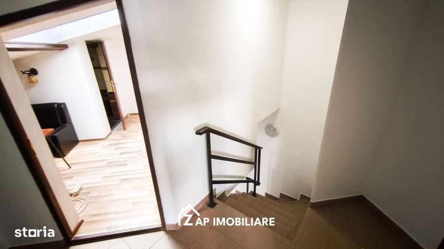 Apartament cu 4 camere decomandat în Central