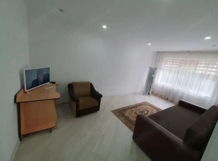 Apartament cu 2 camere decomandat în Colentina