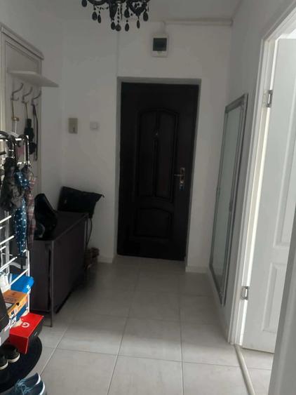 Apartament cu 4 camere decomandat în Păcurari