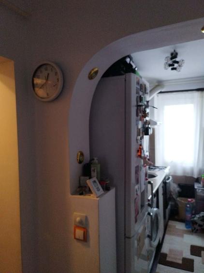 Apartament cu 3 camere decomandat în Olari