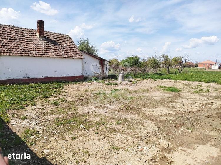 Teren de 1410 mp, în Girișu de Criș