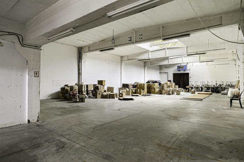 Spațiu industrial, de 338 mp, în UTA