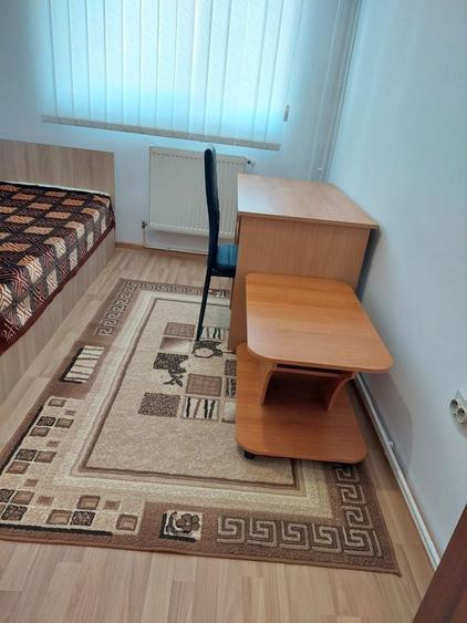 Inchiriez apartament 3 camere manastur - 1