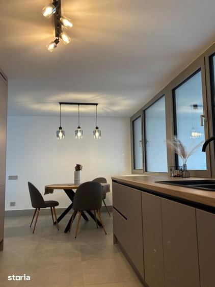 Casă cu 4 camere cu Teren 310 Mp în Tunari