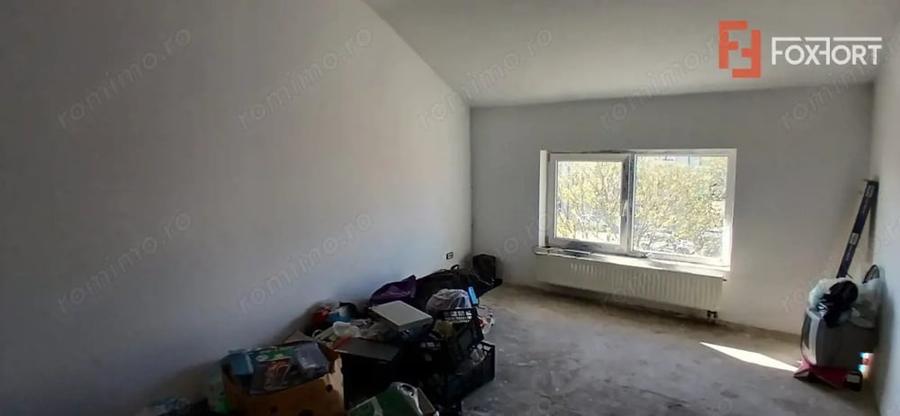 Spațiu comercial, de 405 mp, în Mehala