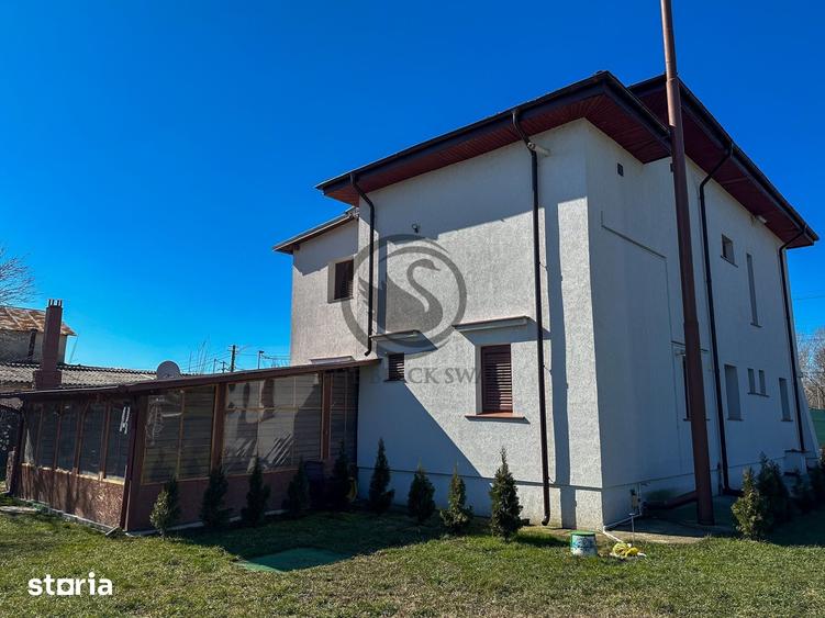 Casă cu 7 camere cu Teren 1436 Mp în Băneasa